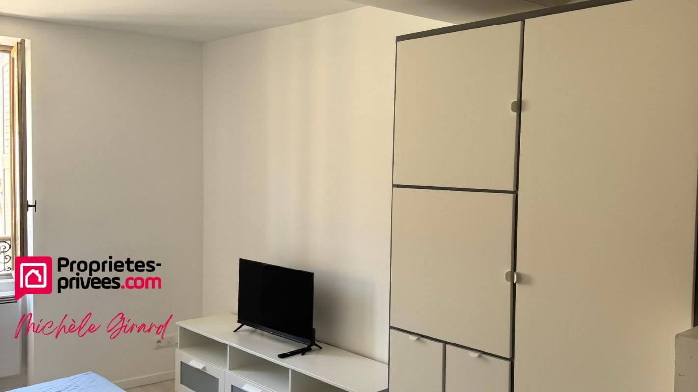 ROANNE ROANNE - APPARTEMENT MEUBLE 4