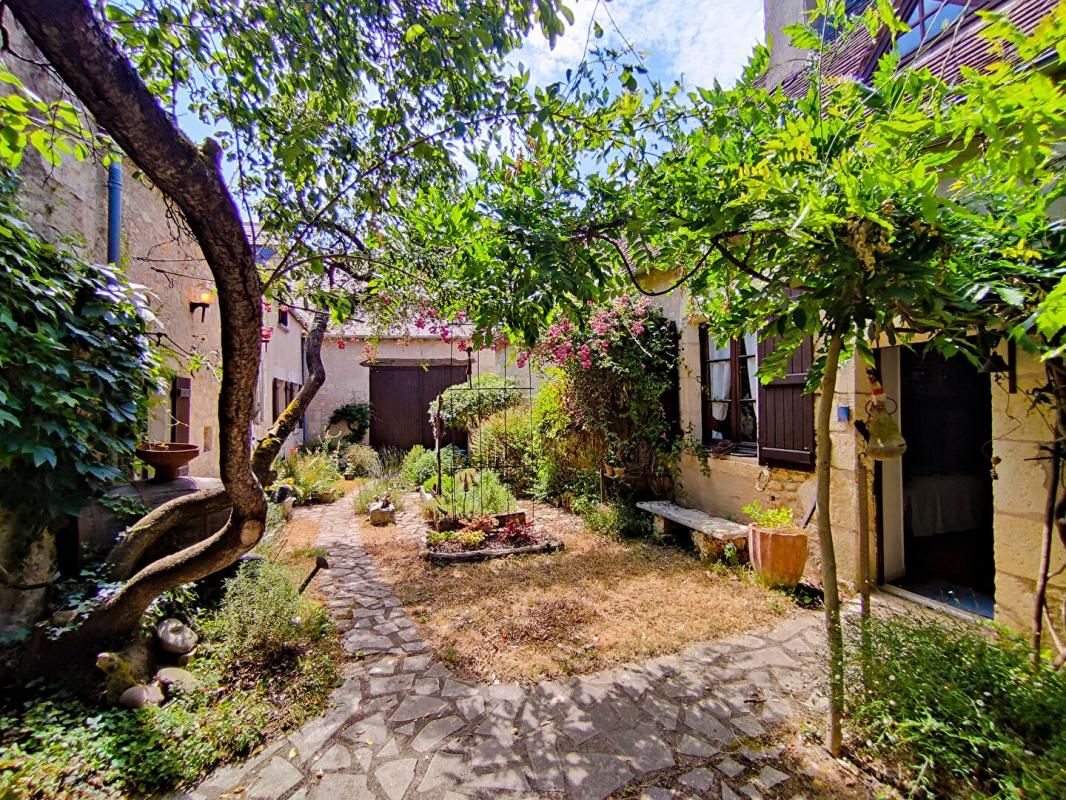 Maison de pays Tournon Saint Pierre 7 pièce(s) 183 m2