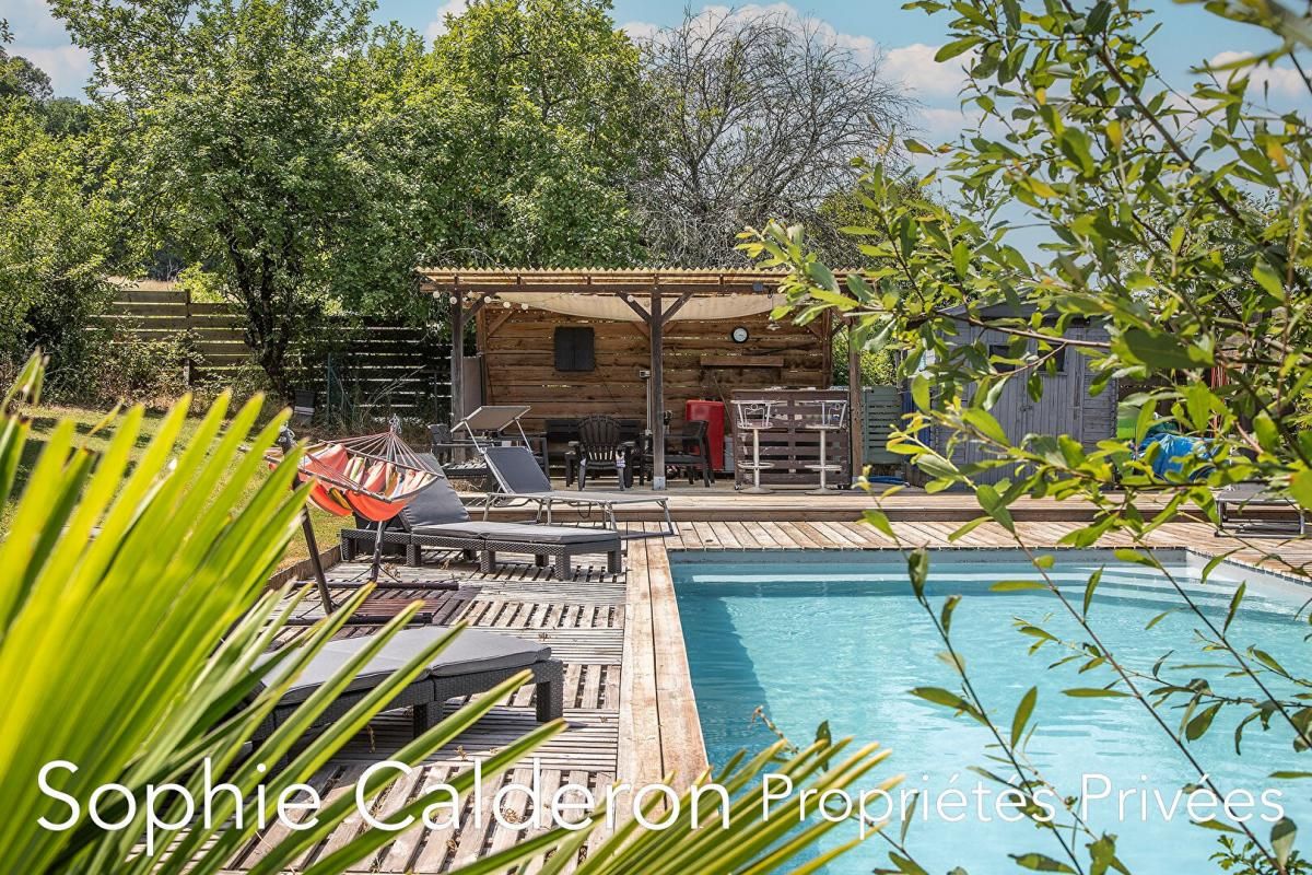 DAX Maison 9 pièce(s) 245 m2 2