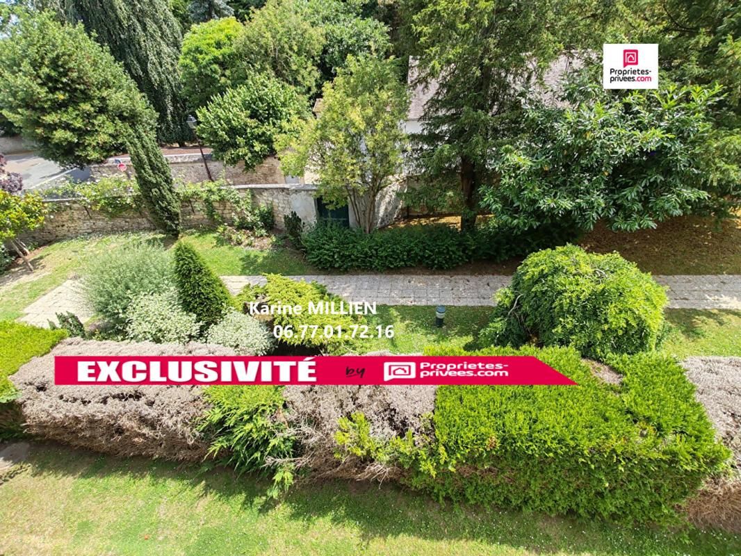 LOUVECIENNES LOUVECIENNES 78430 Appartement T4 dans résidence de standing avec ascenseur et gardien - 2ème étage - 2 chambres - 2 places de parking - Cave - 477 000 HAI 3