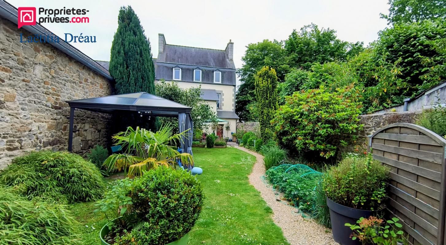 GUINGAMP Côtes d'Armor, 22200 Guingamp- Spacieuse maison familiale et/ou d'activité touristique - 6 chambres - 250 m² 2