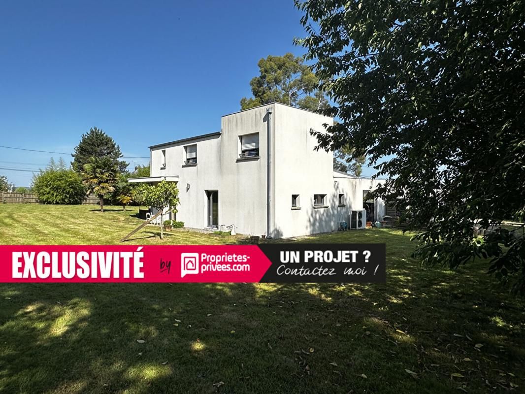 PIPRIAC Maison Pipriac 6 pièce(s) 210 m2 1
