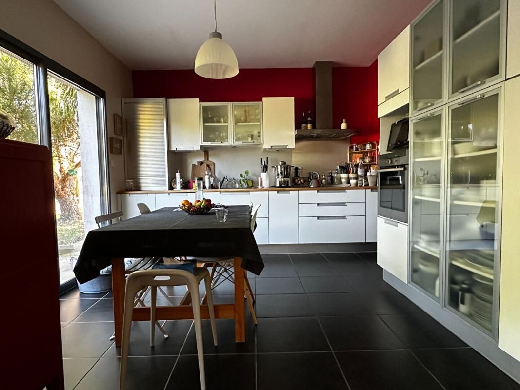 PIPRIAC Maison Pipriac 6 pièce(s) 210 m2 4