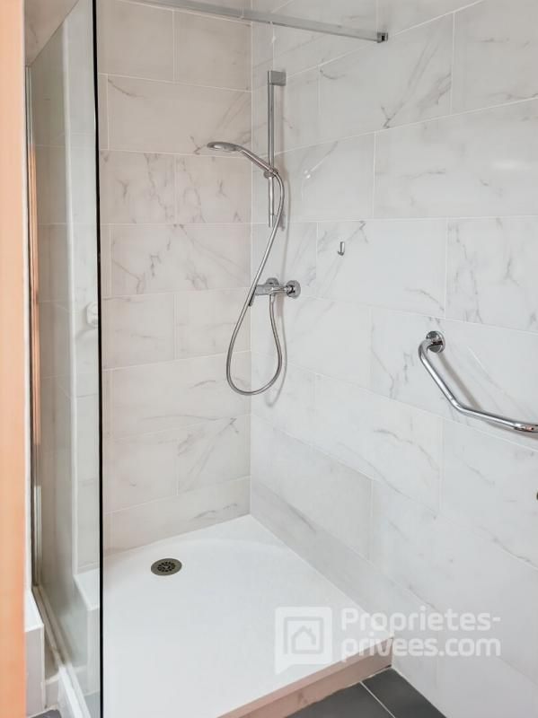 CAGNES-SUR-MER Appartement 2 pièce(s) 44 m² 4