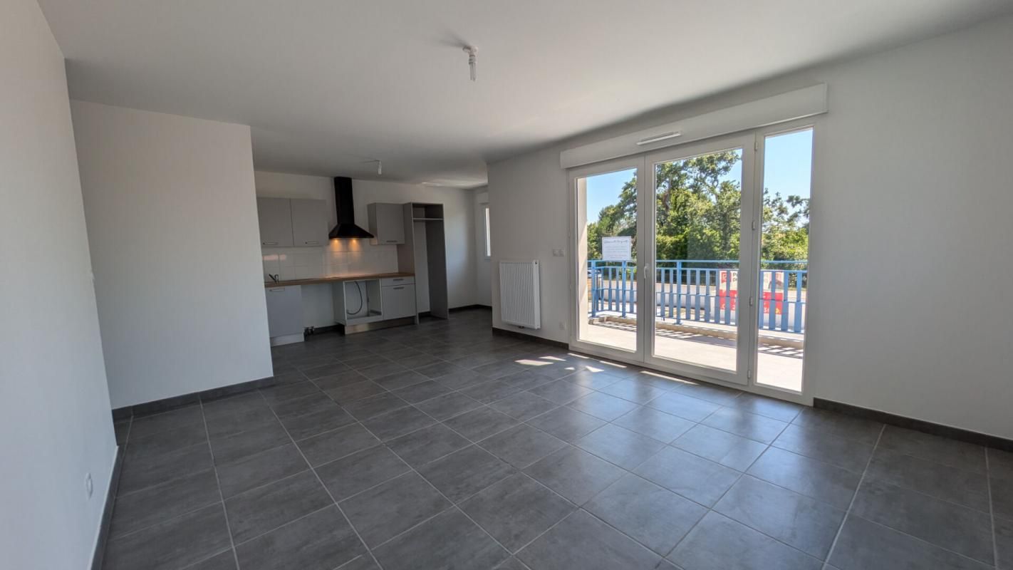 BISCARROSSE Appartement T3 de 67m² avec terrasse et 2 places de parkings 3