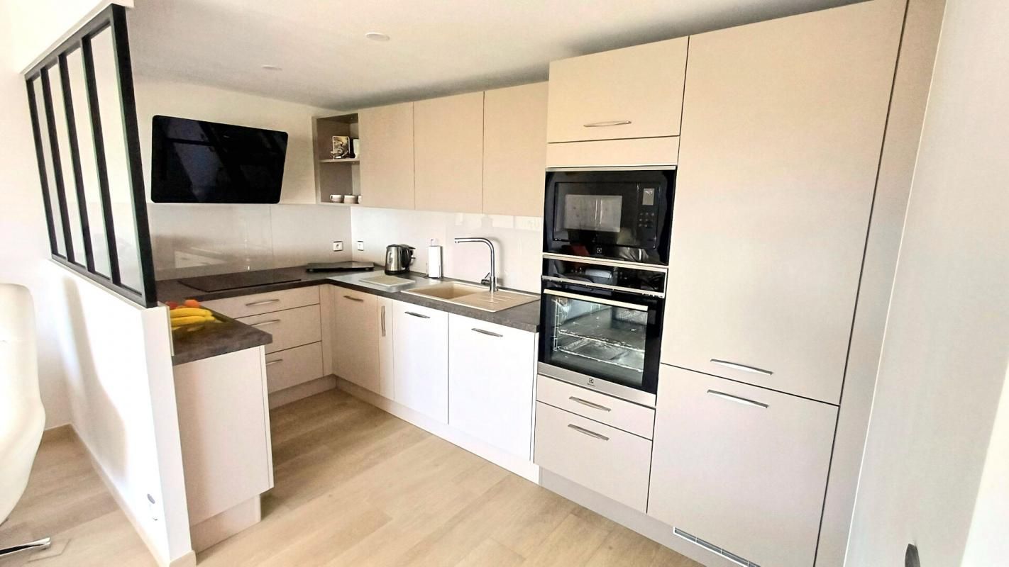 SAINT-RAPHAEL APPARTEMENT 3 PIECES 2