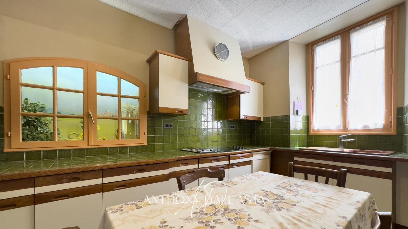 ALZONNE Maison Alzonne 6 pièce(s) 207 m2 3