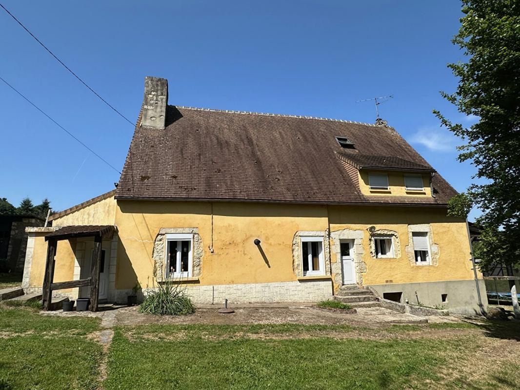 Maison ancienne Nogent Le Rotrou 6 pièce(s) 155 m2