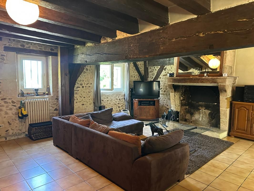 NOGENT-LE-ROTROU Maison ancienne Nogent Le Rotrou 6 pièce(s) 155 m2 4