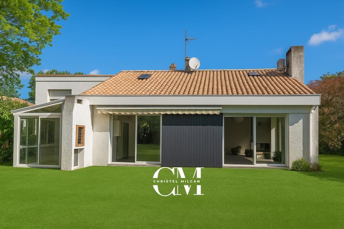 MERIGNAC Maison Mérignac 33700, Parc féau, piscine, 7 pièces 196 m2 sur 860m2 3