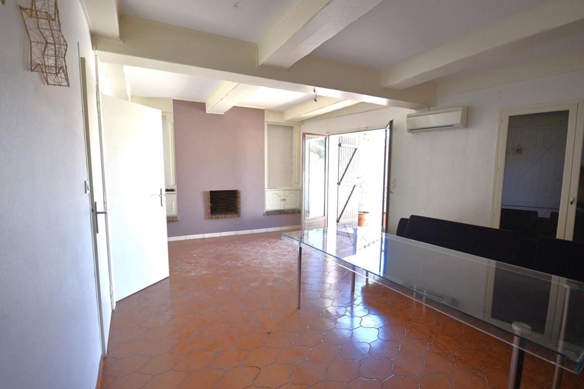 AGDE maison Agde parking et terrasse 4