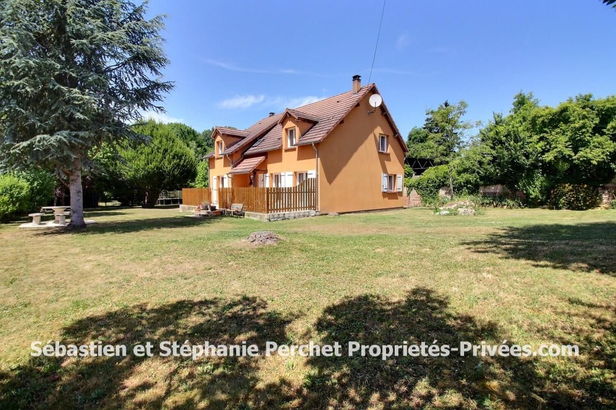 PATAY Maison 4 chambres double garage et grange sur un terrain de 2254 m2 2