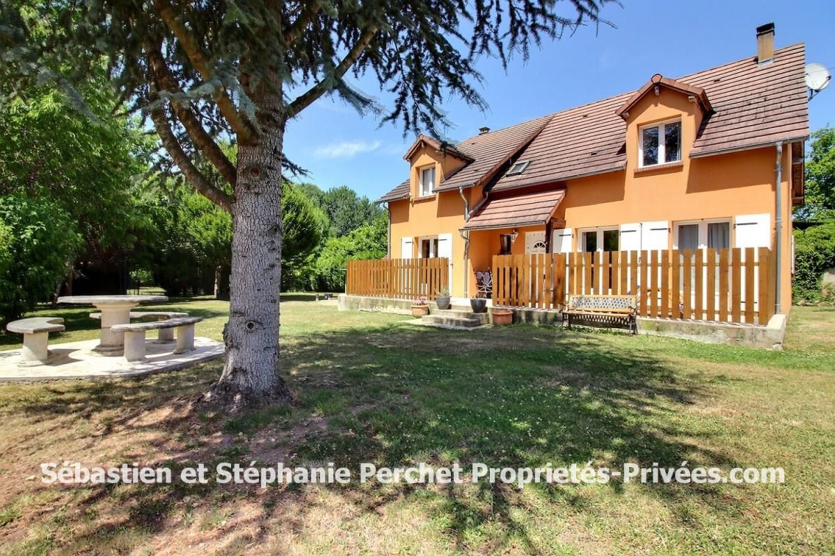 PATAY Maison 4 chambres double garage et grange sur un terrain de 2254 m2 3