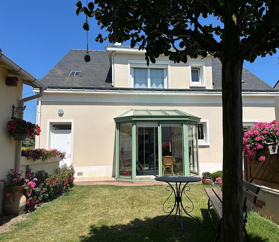 SAINTE-LUCE-SUR-LOIRE Maison Sainte Luce Sur Loire 6 pièce(s) 116 m2 2