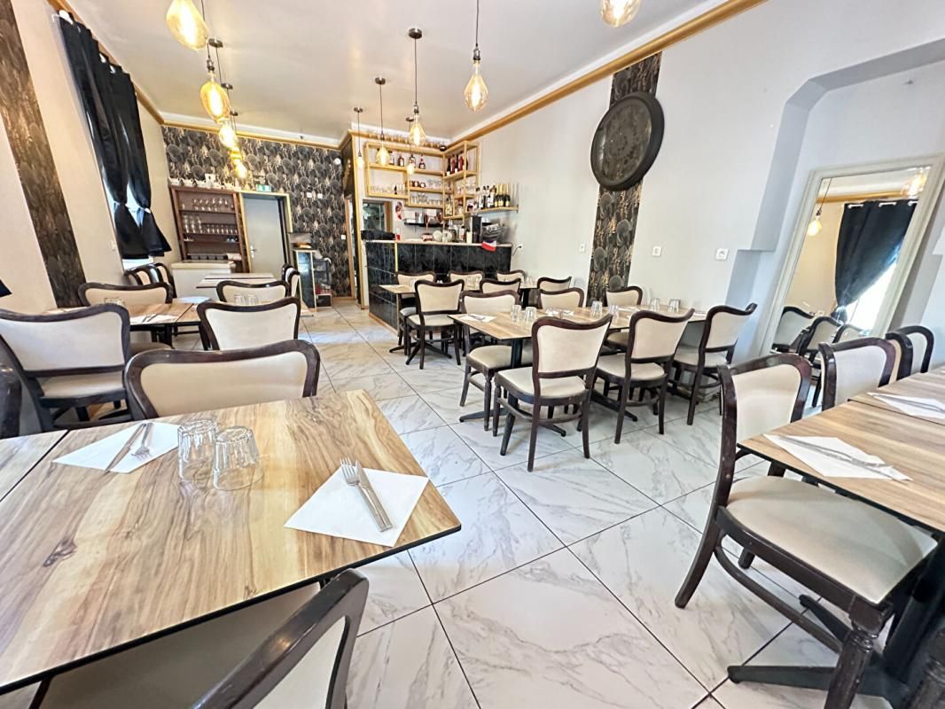 GRANS GRANS - Location gérance BAR RESTAURANT 2