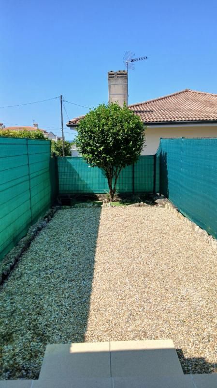 VAUX-SUR-MER Appartement 2 pièce(s) 30 m2 + garage box fermé. Mer à 200 mètres 4