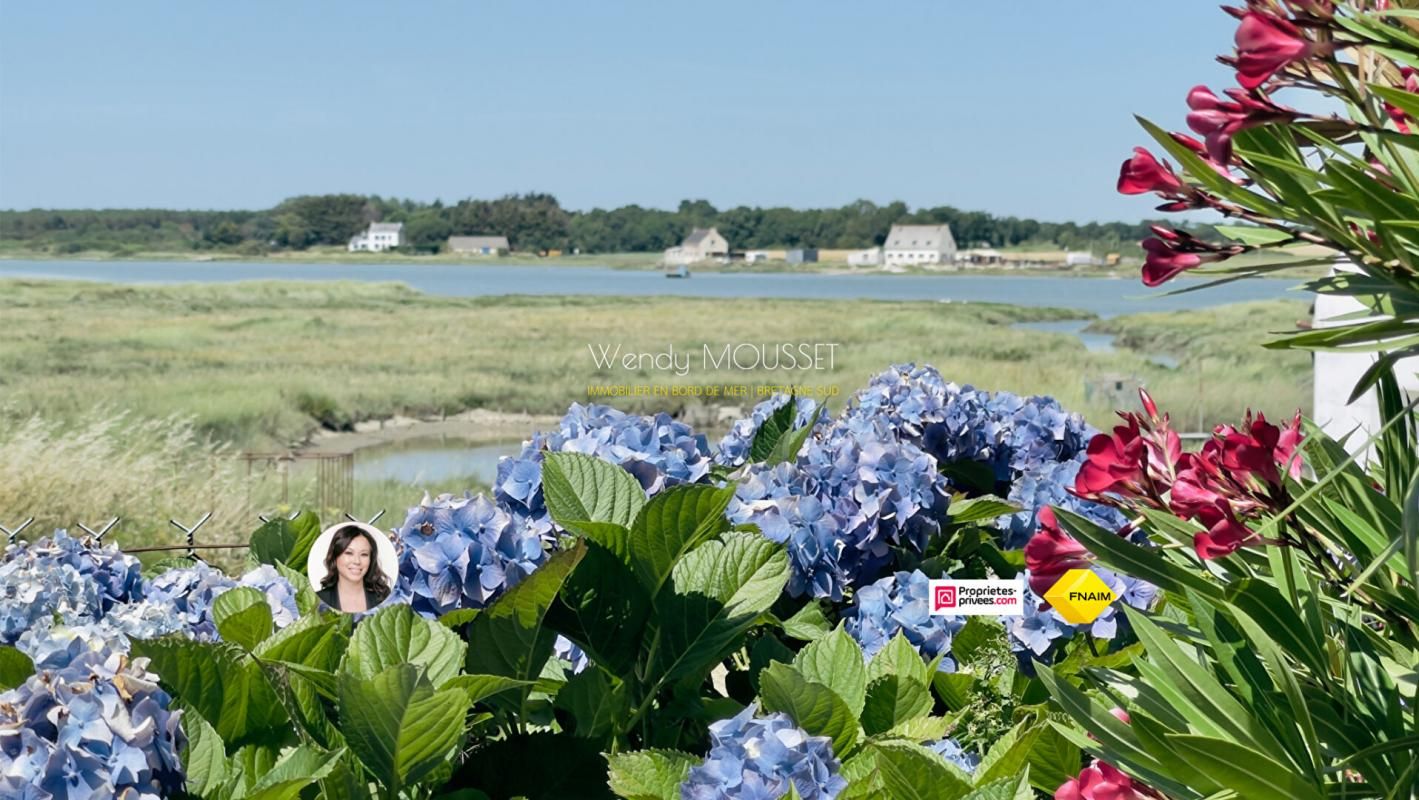 LE TOUR-DU-PARC Charmante maison traditionnelle avec vue mer à rafraîchir 1