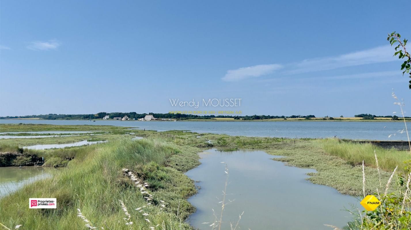 LE TOUR-DU-PARC Charmante maison traditionnelle avec vue mer à rafraîchir 2