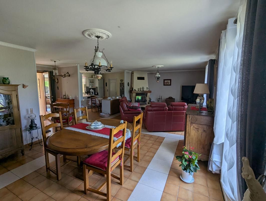 LA LOUPE Maison de 129m2 , 4 chambres 4