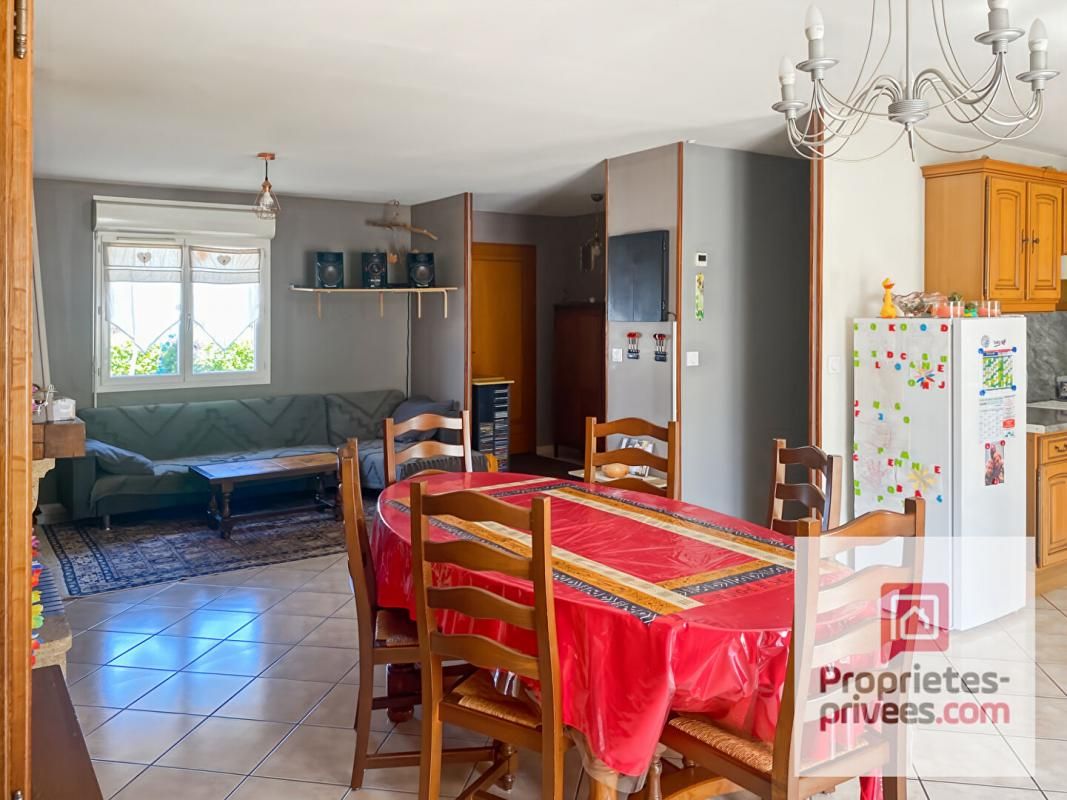 SAULIEU NOUVEAU EXCLUSIF !!! à 10 minutes de Saulieu, Maison 3 Chambres de 140m² sur Terrain de 1750 m² 4