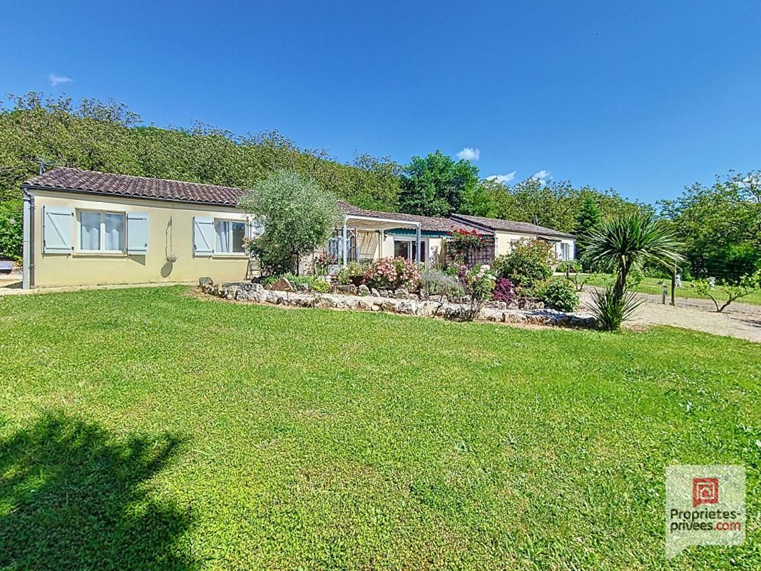 CREYSSE Maison / Gite- Martel / Creysse-7 piéces - Calme 3