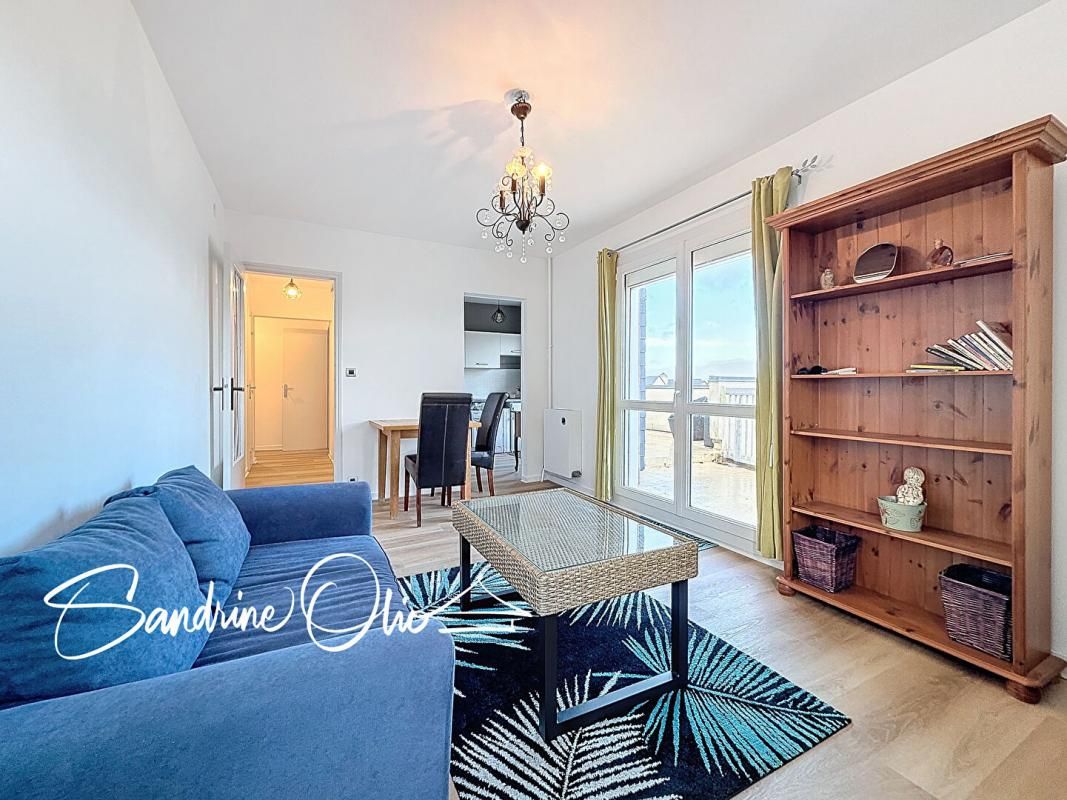 Appartement Cabourg 2 pièce(s) 40 m2 TERRASSE PANORAMIQUE ET PLACE DE PARKING