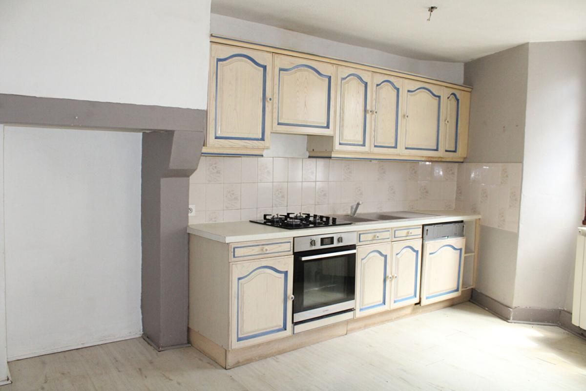 LANGOGNE Maison Langogne 6 pièce(s) 190 m2 4