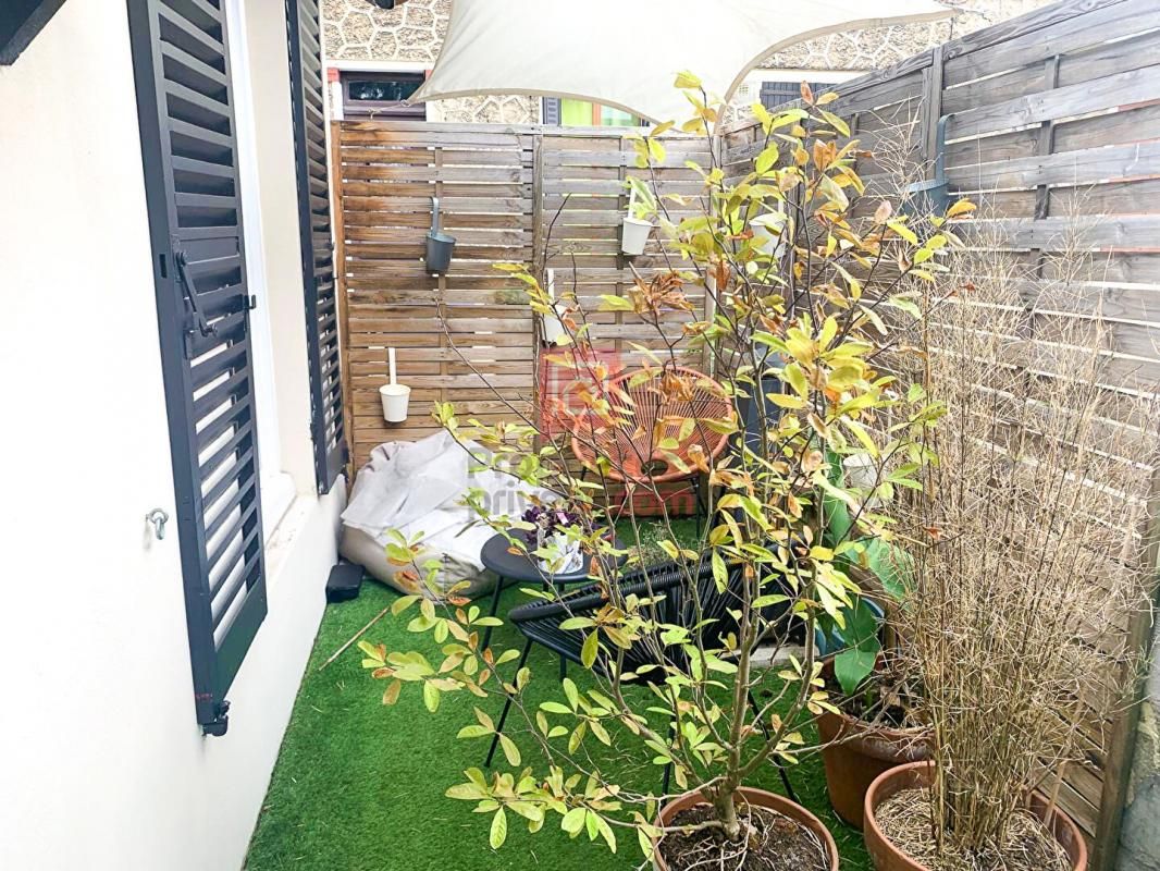 AULNAY-SOUS-BOIS À VENDRE! Charmante maison2 pièces rénovée .Quartier Pont de l'Union 2