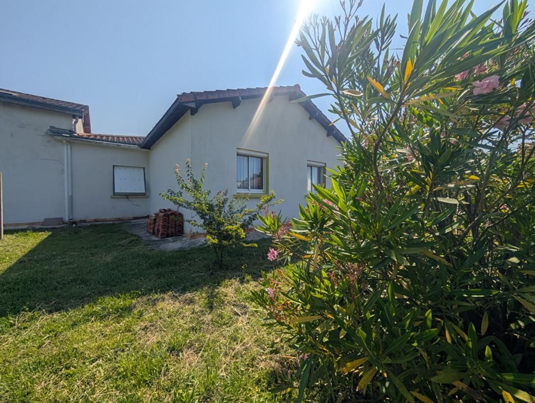 L'AIGUILLON-SUR-MER EXCLUSIVITE - Maison 85460 L Aiguillon La Presqu Ile -7 pièces 150 m2 2