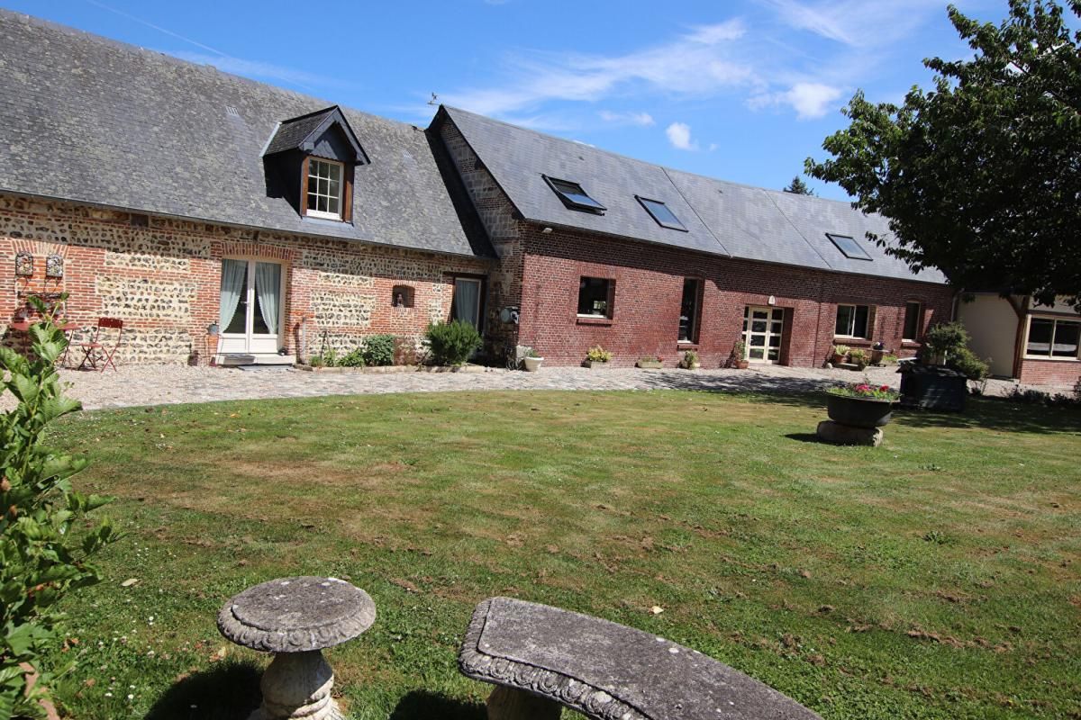 CANY-BARVILLE MAISON DE VILLAGE AVEC COMMERCES, À 20 MIN DES PLAGES 3