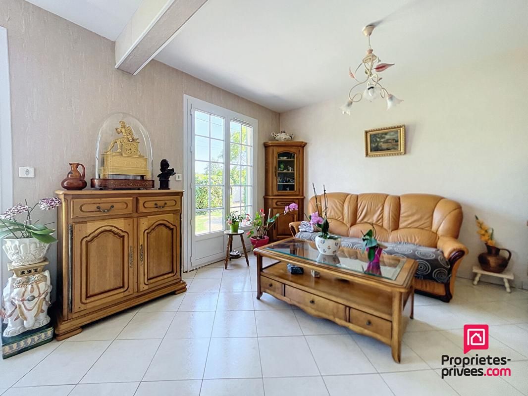SAINT-AIGNAN St Aignan (10 mn Bonnétable) - Villa de 130 m2 de plain-pied avec piscine 2