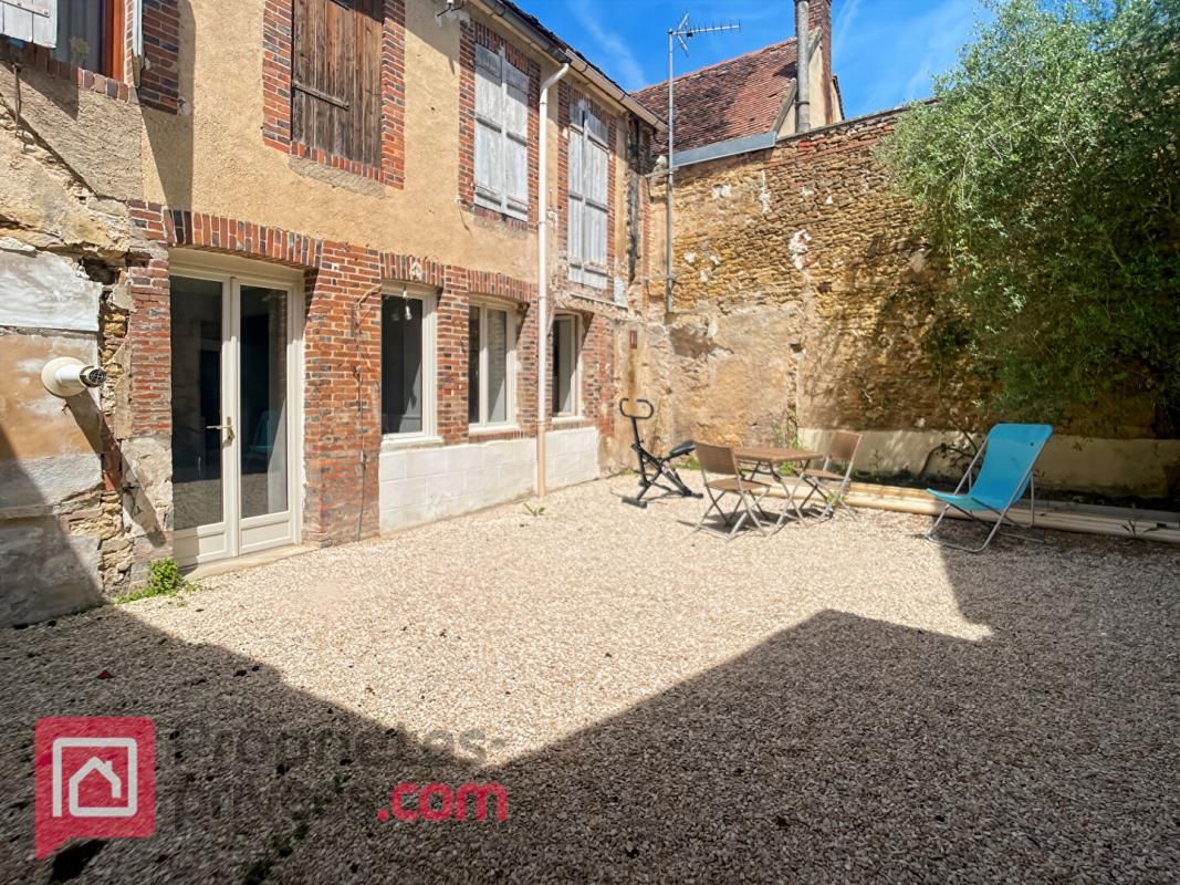 Maison Pontigny 7 pièce(s) 145 m2