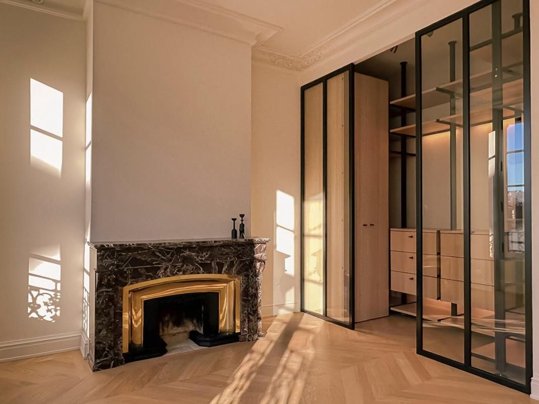 LYON-6E-ARRONDISSEMENT Lyon 6 Triangle d'or  en dernier étage penthouse de 65 M2 2