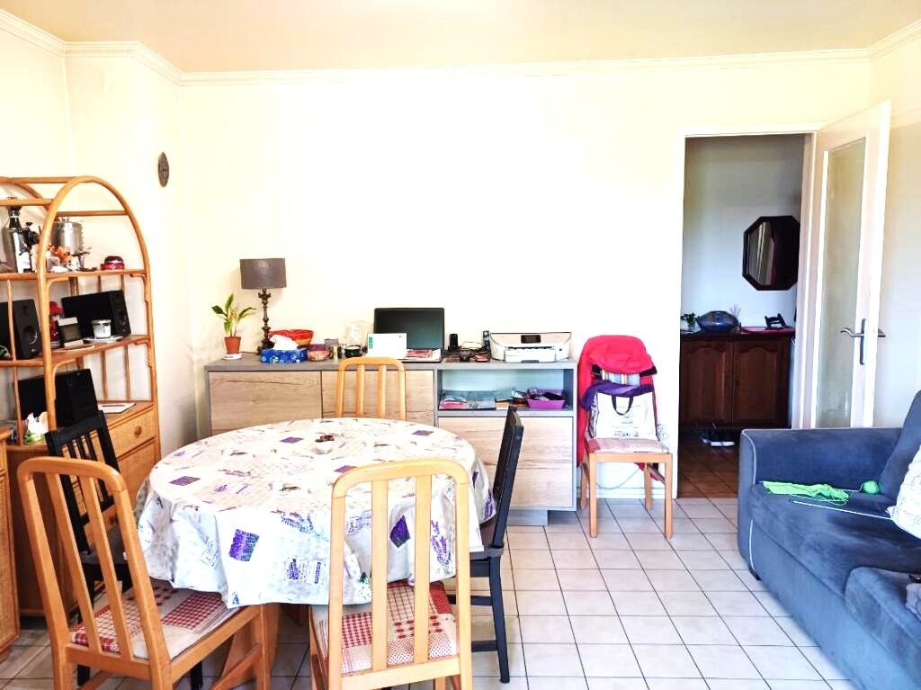 Appartement T3 à 100 m station Tramway
