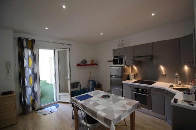 CHATELLERAULT Appartement Chatellerault 1 pièce(s) 30.49 m2 4