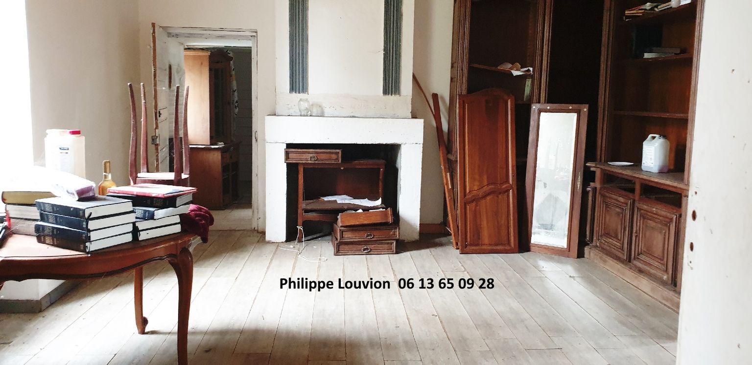 MONSEGUR Maison Monsegur 10 pièce(s) 275.56 m2 3