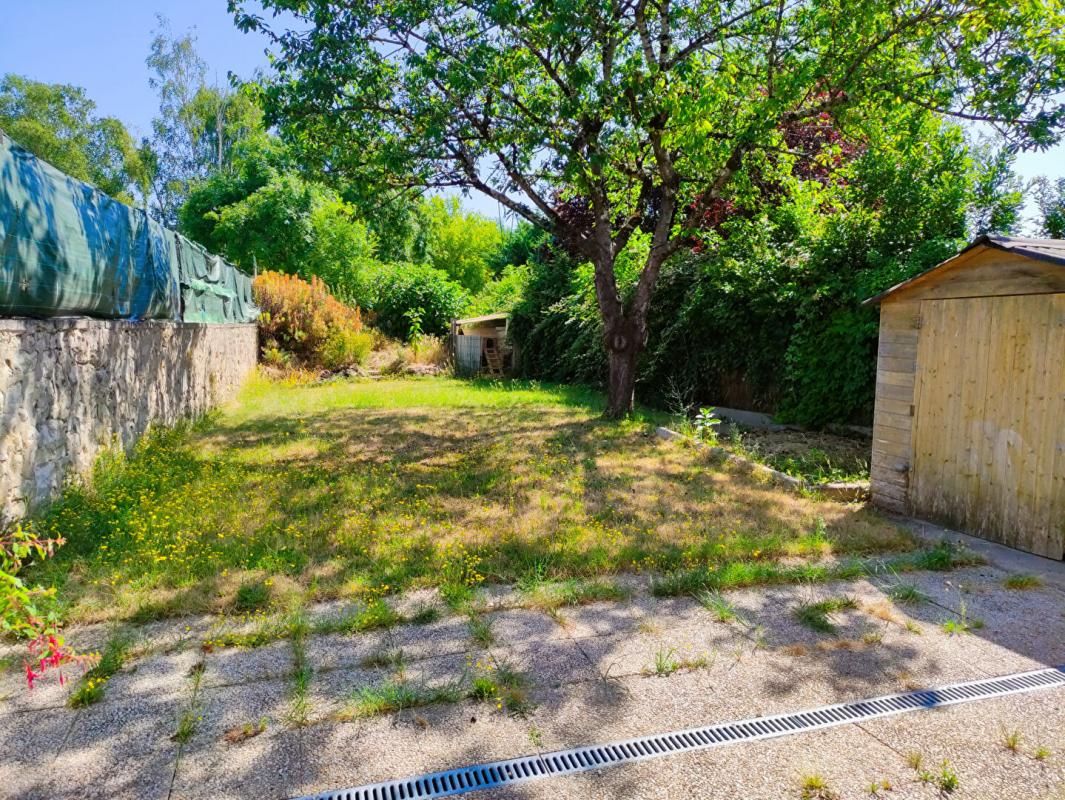 SAINTE-MAURE-DE-TOURAINE Maison Sainte Maure De Touraine 5 pièce(s) 95 m2 2