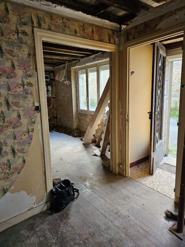 GUEMENE-SUR-SCORFF Maison en pierre à rénover plein centre de Guemene sur Scorff 3