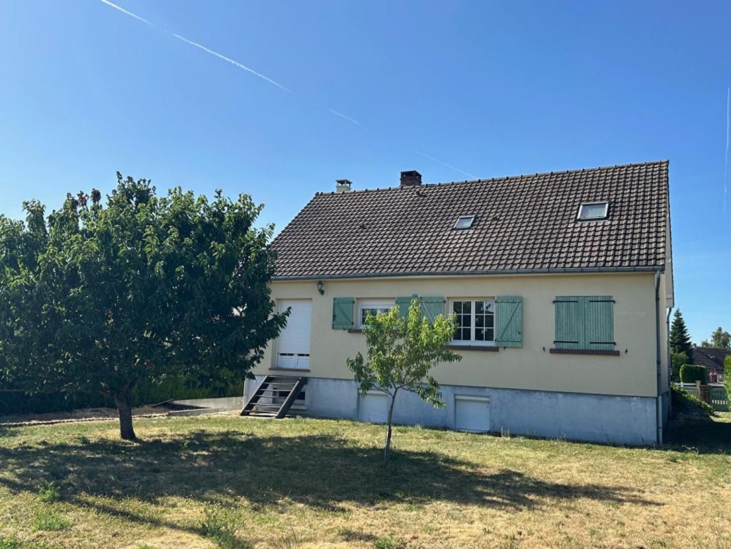 LA FERTE-BERNARD Pavillon familial de 7 pièce(s) sur 126 m2 2