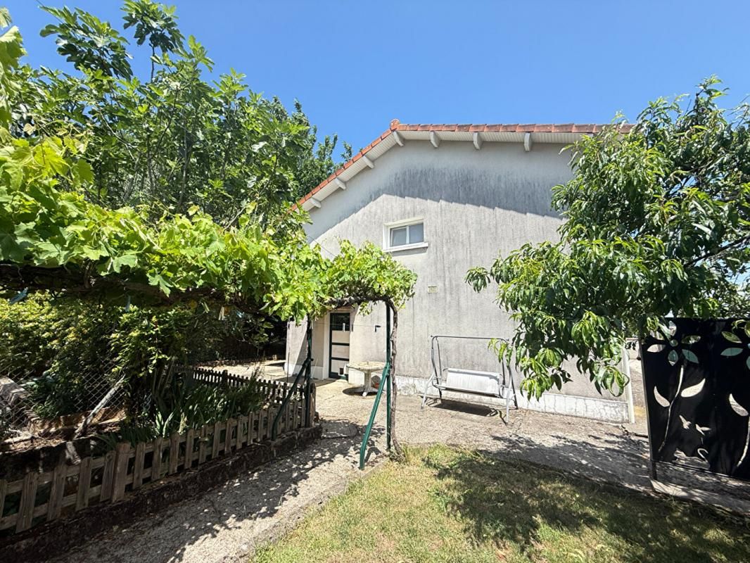 ANGOULEME Maison Angouleme 4 pièce(s) 90 m2 2