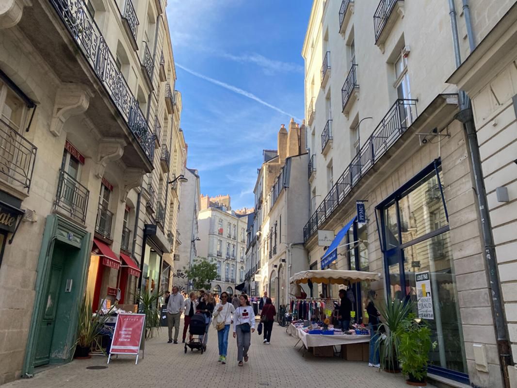NANTES 44000 NANTES - LOCAL COMMERCIAL A LOUER 116 m² - CENTRE-VILLE 3
