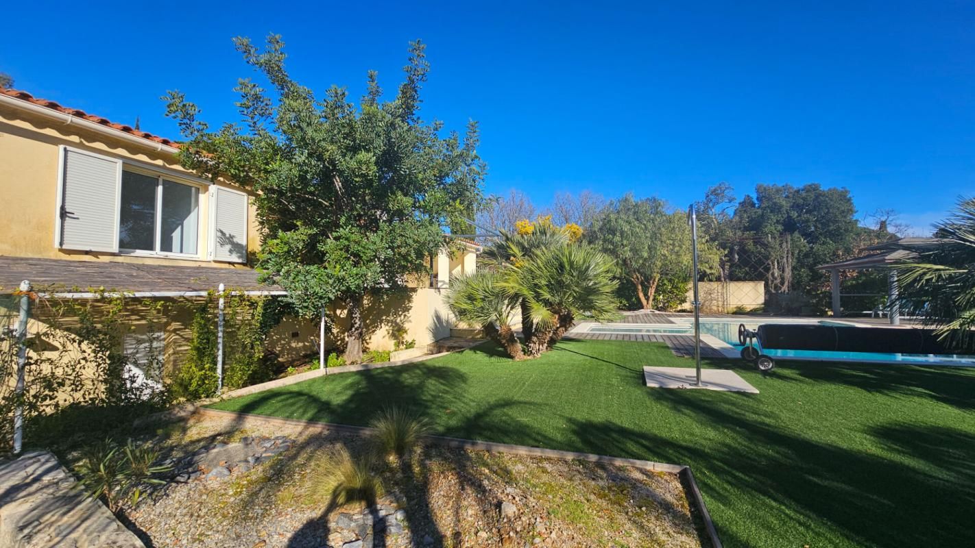 GRIMAUD Villa Grimaud 5 pièce(s) 120 m2 2