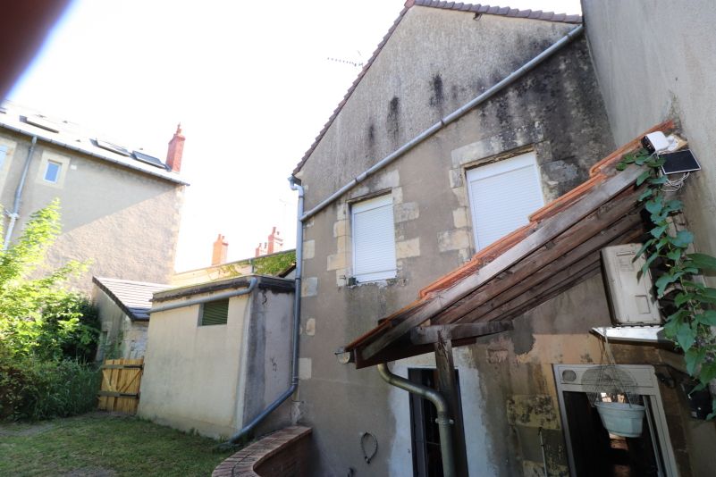 Immeuble Nevers 8 pièce(s) 230 m2