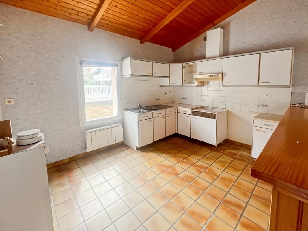 SAINT-BREVIN-LES-PINS Maison Saint Brevin Les Pins 5 pièce(s) 98.50 m2 4