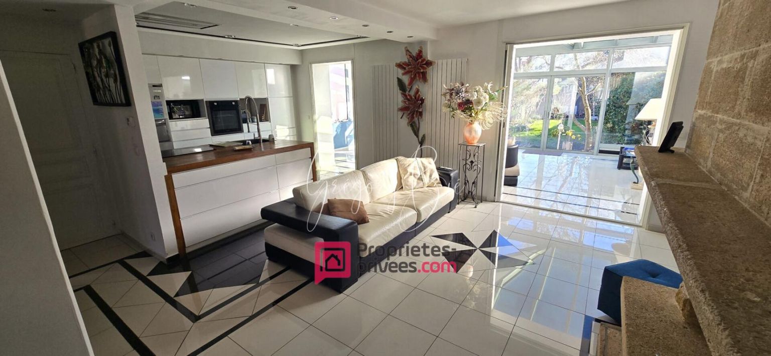VIRY-CHATILLON Maison Viry-Châtillon 175m2 2