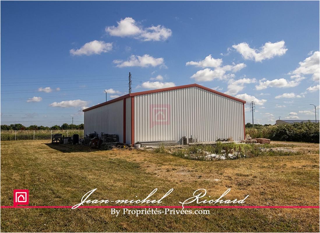 SELLES-SUR-CHER Local industriel 153m² Selles Sur Cher 3
