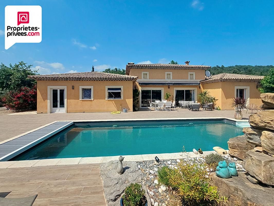 SAINT-CEZAIRE-SUR-SIAGNE VILLA PLAIN PIED 7 PIECES 203 m2 PISCINE ET TERRAIN PAYSAGER DE 2500 M2 2