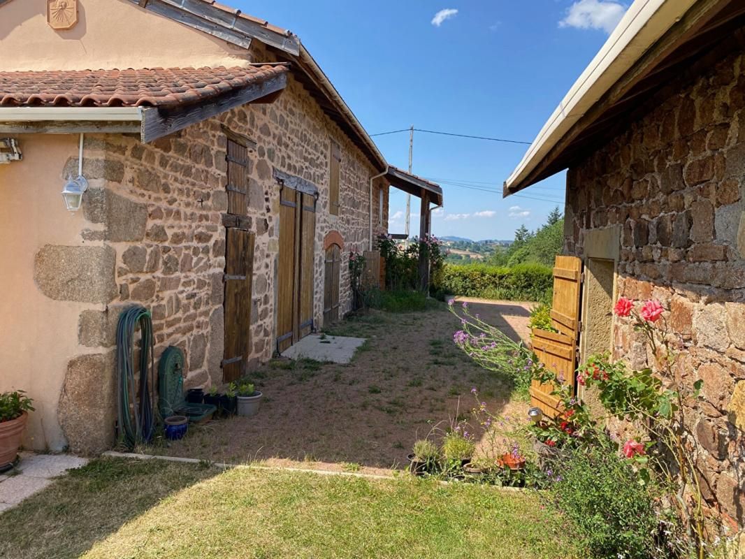 DOMPIERRE-LES-ORMES Maison 5 pièce(s) 125 m2 4