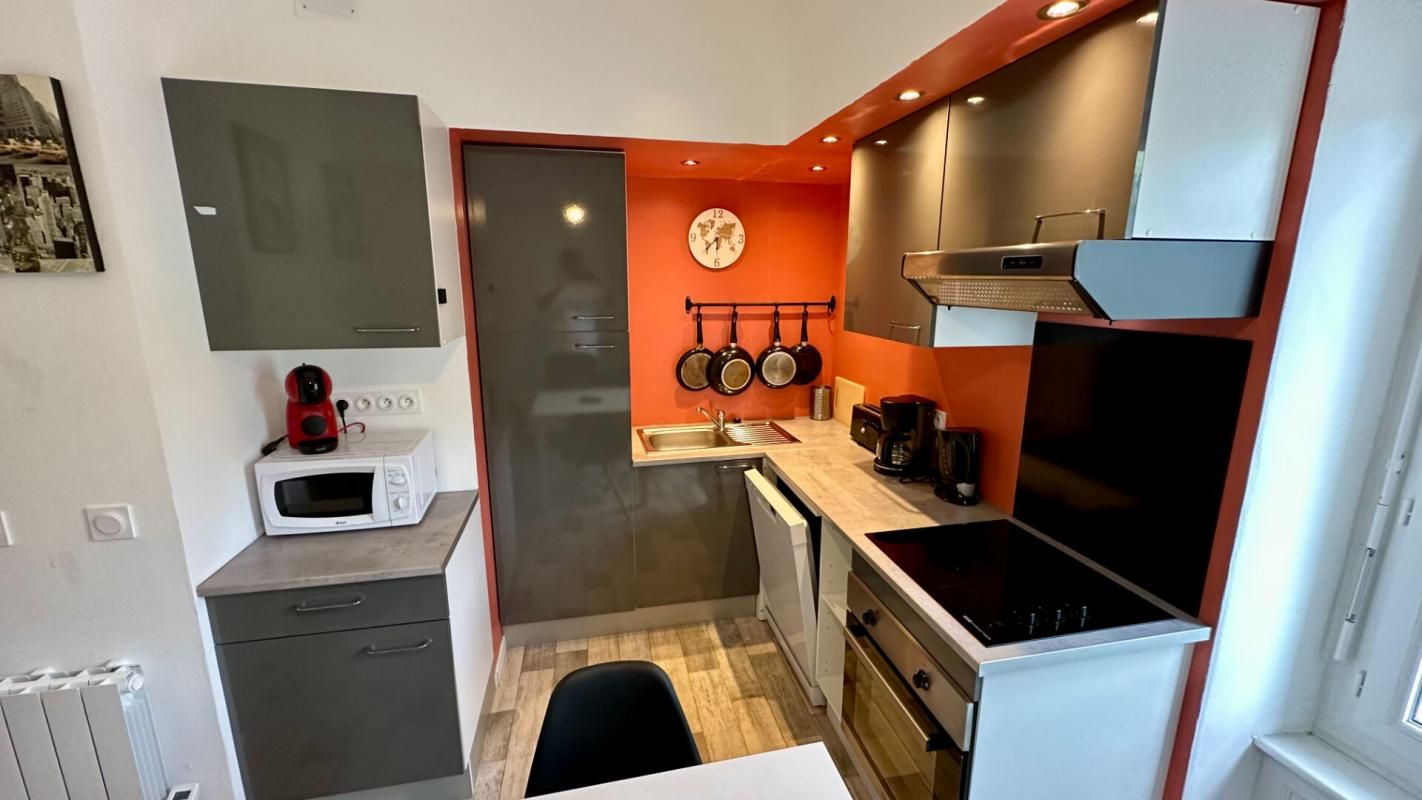 LA BOURBOULE Appartement La Bourboule 3 pièce(s) 32.20 m2 4