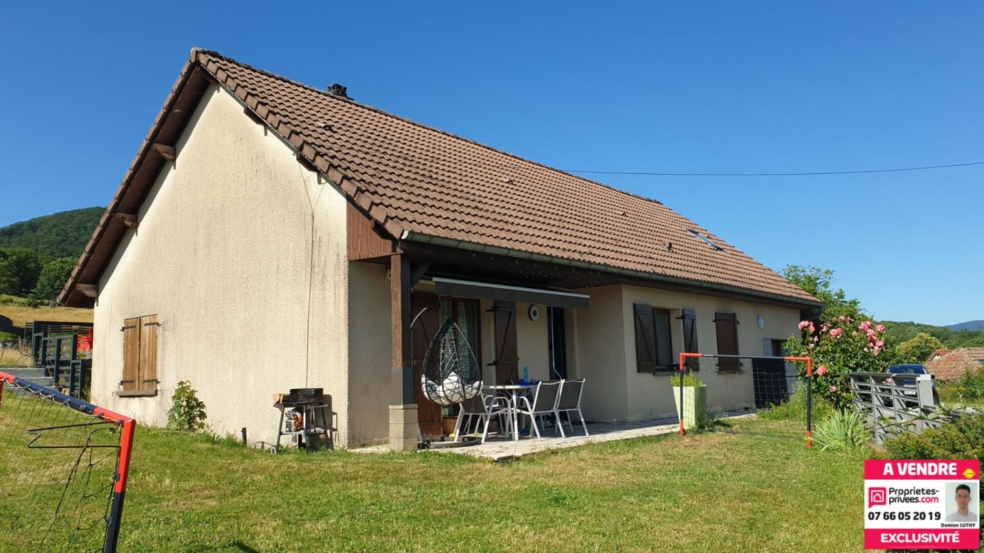 AUXELLES-BAS Maison 6 pièces de 110 m² 1